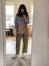 Load image into Gallery viewer, Floral poplin trousers
